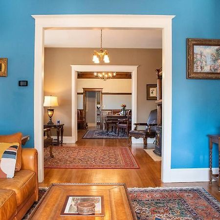 Maple House Large Vacation Home, Sleeps 7 Pet Friendly Great Location Trinidad Exterior foto