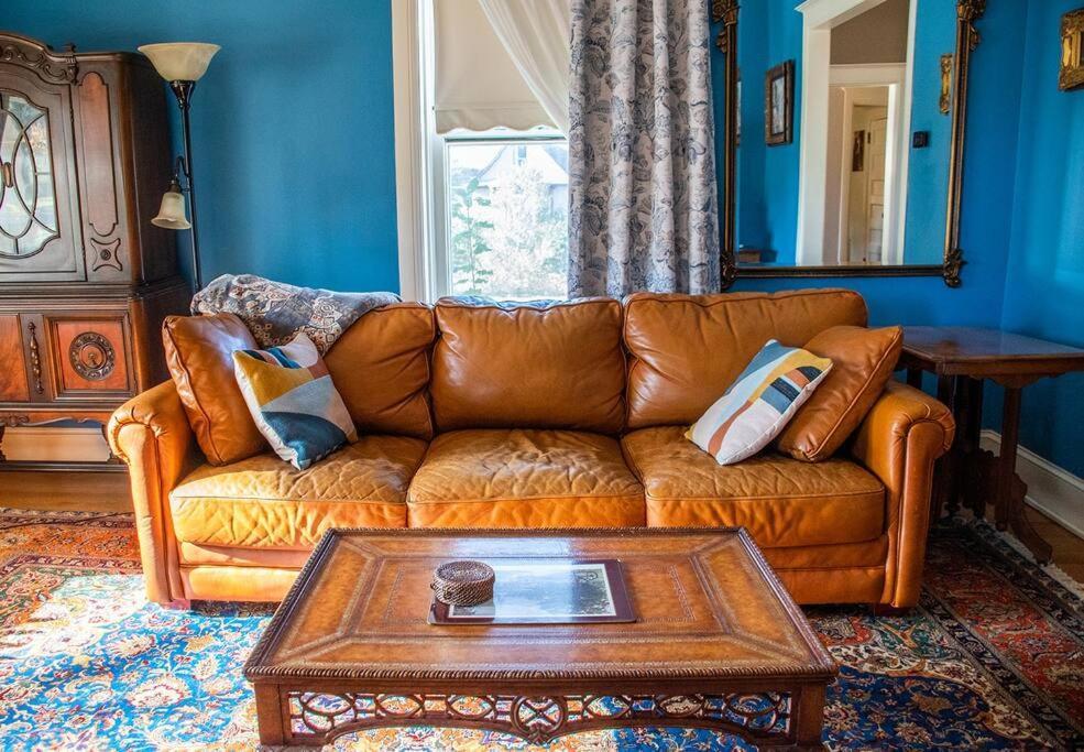 Maple House Large Vacation Home, Sleeps 7 Pet Friendly Great Location Trinidad Exterior foto