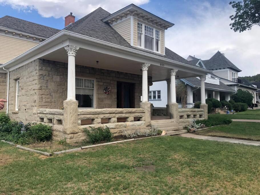 Maple House Large Vacation Home, Sleeps 7 Pet Friendly Great Location Trinidad Exterior foto